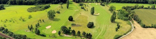 Vue aérienne du golf du Vaudreuil en Seine-Eure en Normandie