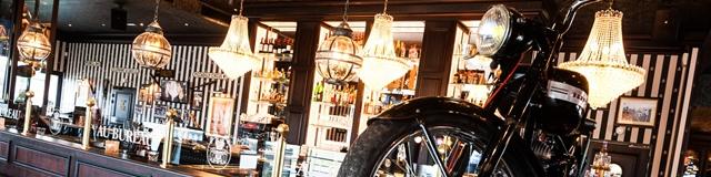 Décoration du pub au bureau, bar et objets de l'univers de la moto en Seine-Eure, Normandie