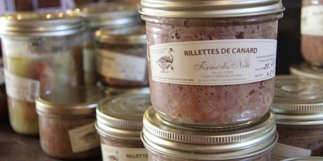 Photo des pots de rillettes de canard de la Ferme Des Noës