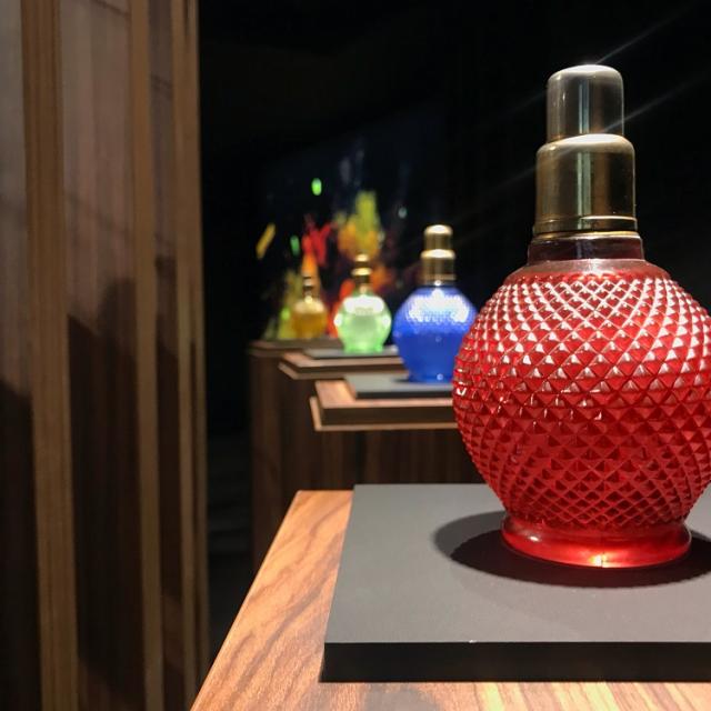 Lampe A Universelle Rouge Maison Berger Paris