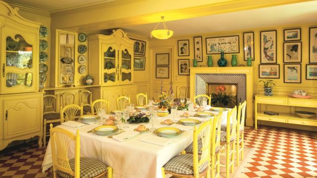 décoration intérieur de la salle à manger de la maison de giverny