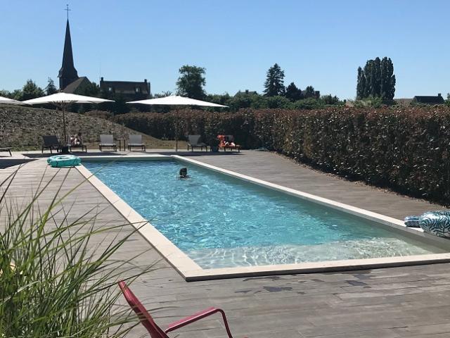 Piscine du Manoir De Surville dans l'Eure en Normandie