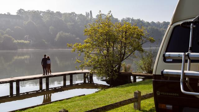 Week-end : van aménagé en bord de seine en Normandie