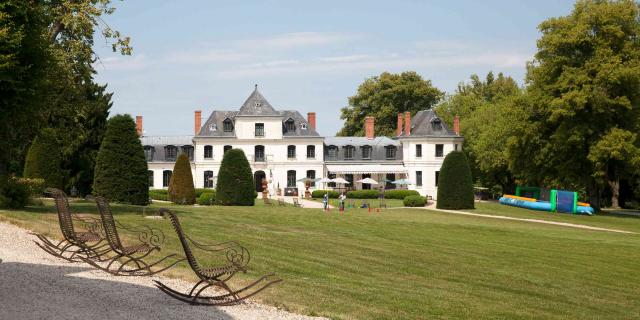 Façade du Pavillon de Chasse Les étangs de Saint Aubin dans l'Eure en Normandie