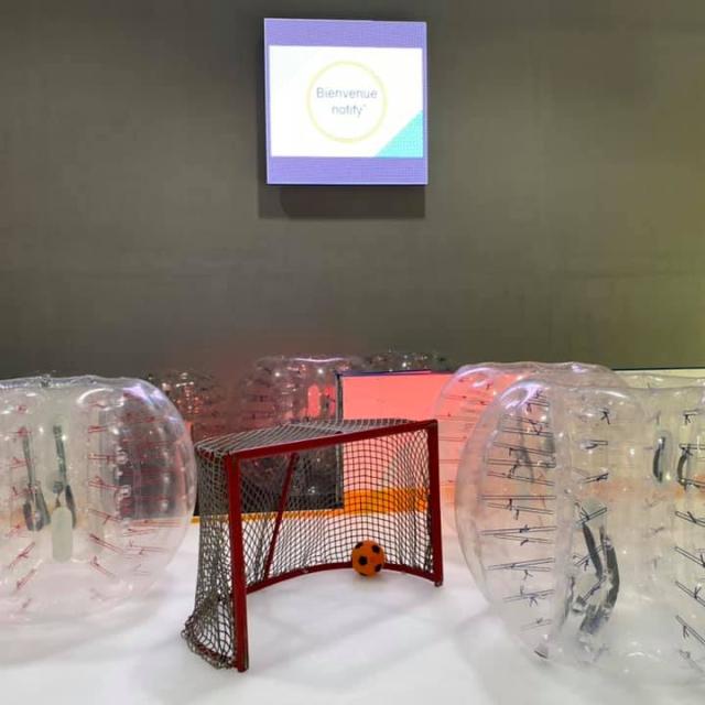 Bubble Foot sur patinoire chez Glacéo - Louviers dans l'Eure