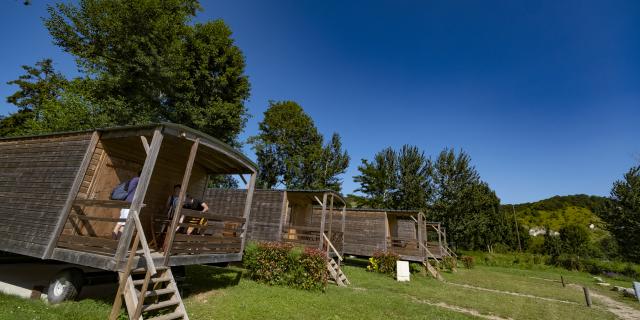 hébergement insolite : Les roulottes de Léry-Poses en Normandie - Eure