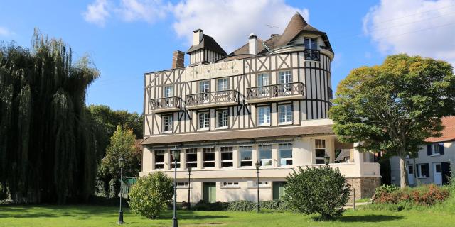 Hostellerie Saint-Pierre Extérieur