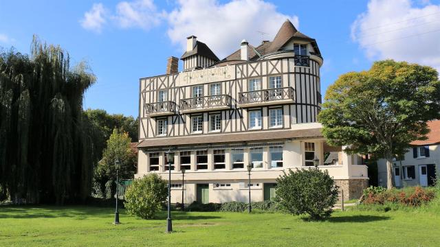 Hostellerie Saint-Pierre Extérieur