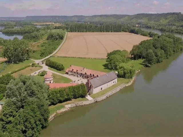 Manoir De Portejoie Extérieur