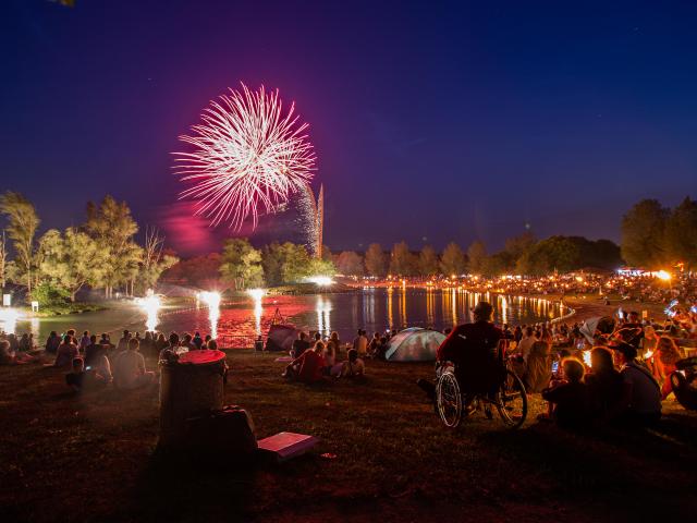 Spectacle de pyrotechnie des Embarqués 2022