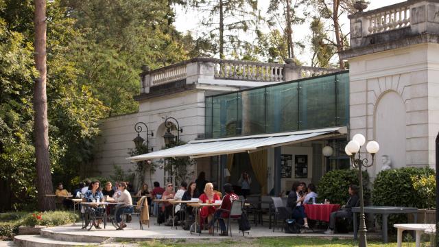 Moulin Dande Theatre Exterieur